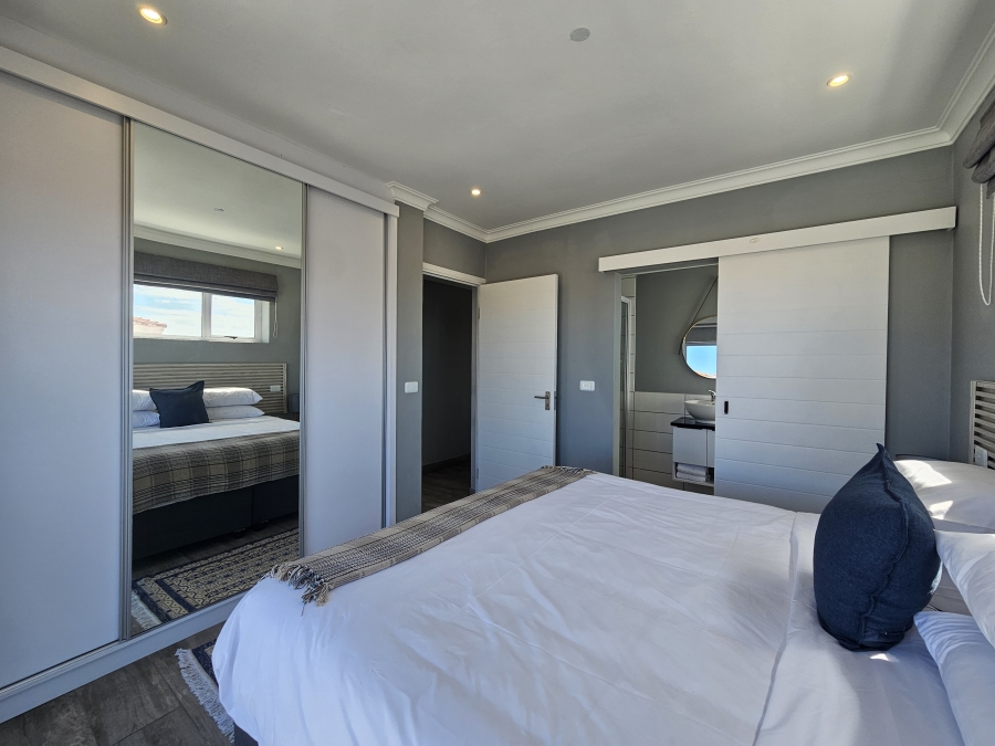 To Let 2 Bedroom Property for Rent in Port St Francis Eastern Cape